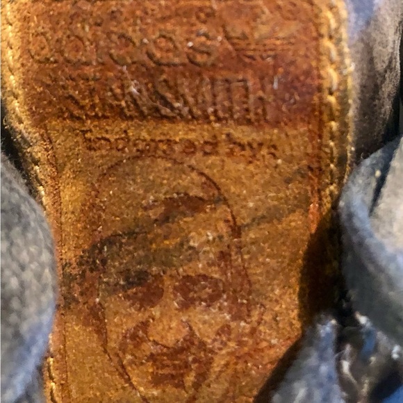 Adidas Stan smith gray leather shoe, size 10.5 worn. - Picture 7 of 7